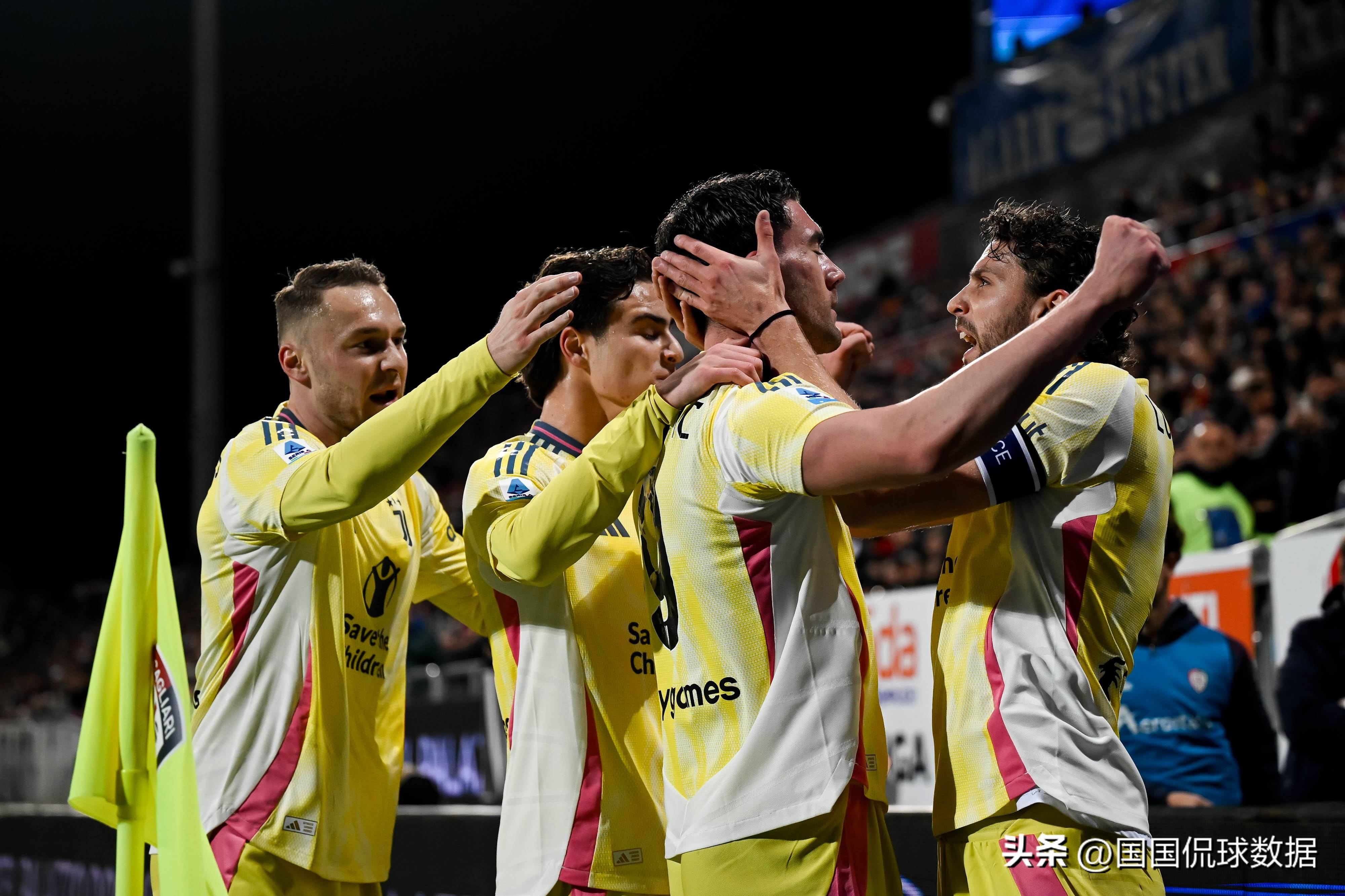 爱体育-尤文图斯与利物浦队迎来激烈对抗-第1张图片-爱体育官方网站 爱体育-尤文图斯与利物浦队迎来激烈对抗-第1张图片-爱体育官方网站